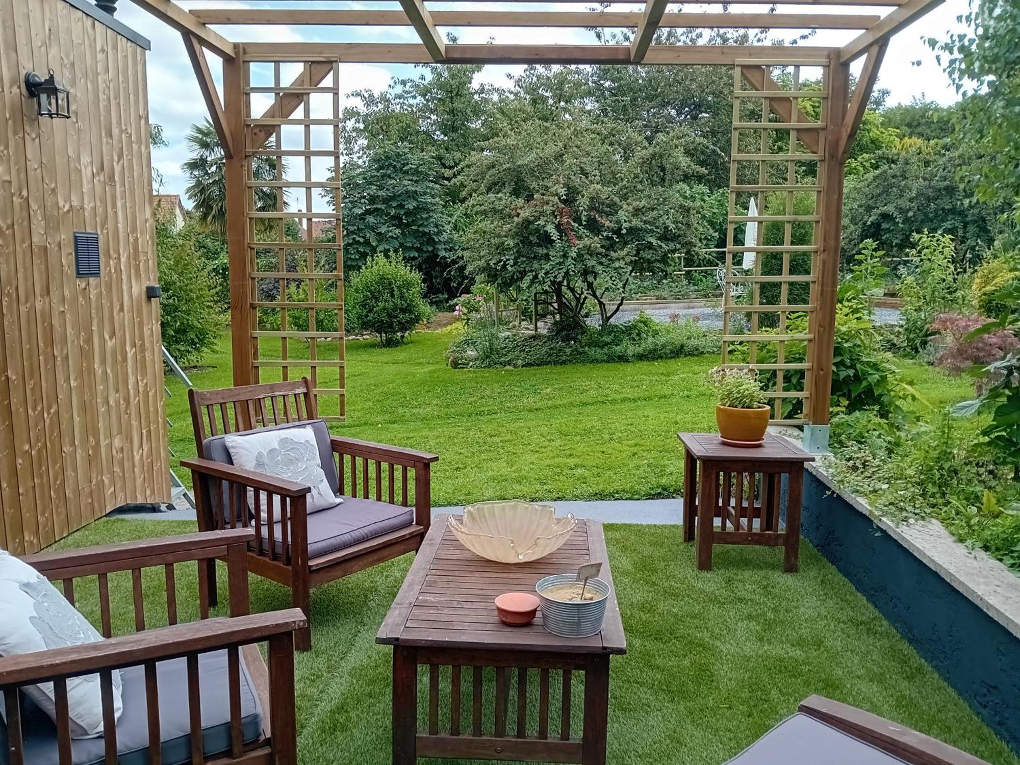 Au Champ Du Coq Bed & Breakfast Sepmeries Luaran gambar